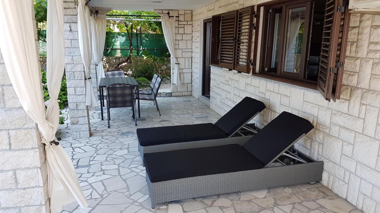 Apartments Gorana ซริกเวนิซา ภายนอก รูปภาพ
