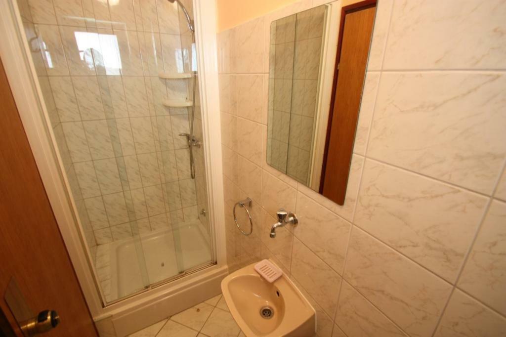 Apartments Gorana ซริกเวนิซา ภายนอก รูปภาพ